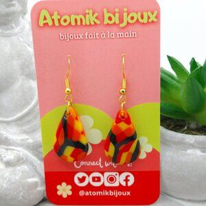 Handmade black, yellow, red and orange polymer clay earrings. Boucles d'oreilles